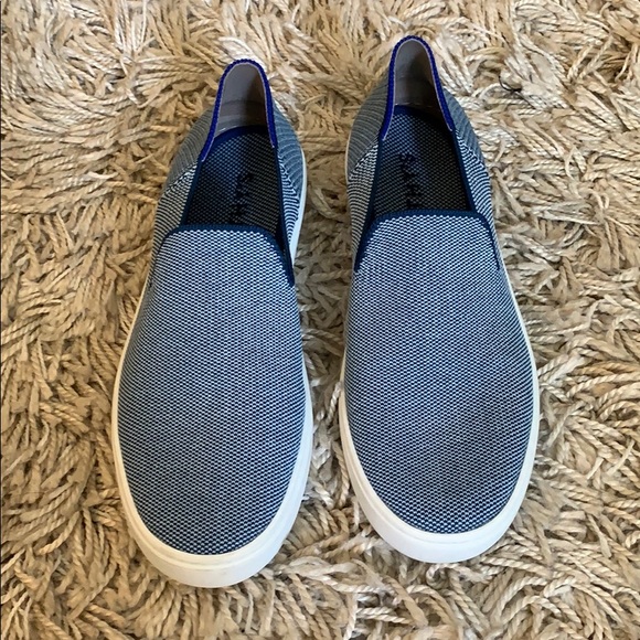 rothys coast sneaker